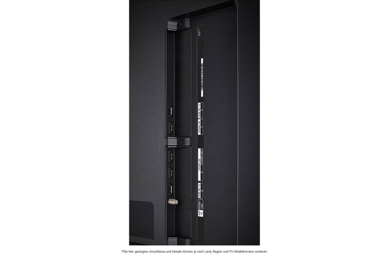 Detaillierte Nahaufnahme der seitlichen Anschlüsse des LG QNED80 AI 4K Smart Fernsehers, zeigt HDMI-, USB- und Antenneneingänge.