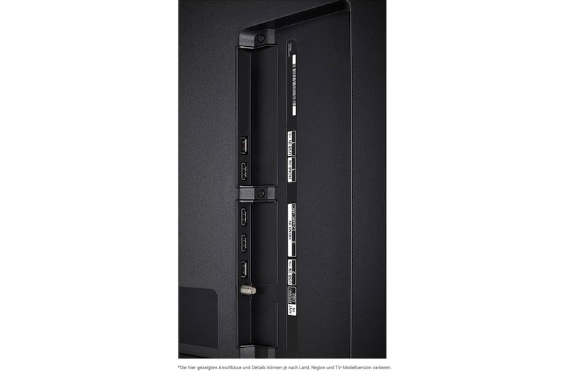 Detaillierte Nahaufnahme der seitlichen Anschlüsse des LG QNED80 AI 4K Smart Fernsehers, zeigt HDMI-, USB- und Antenneneingänge.