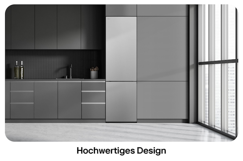 LG Kühl-Gefrierkombination GBV22NCCPY in Prime Silver, zeigt das 203 cm hohe Flat Door Design und die nahtlose Integration in die moderne Küchenzeile.