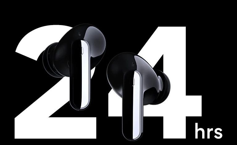 Die Earbuds schweben vor dem Text „24 Std.“