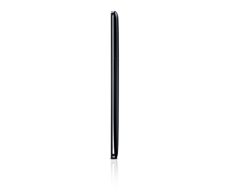 LG Android-Smartphone mit Dual SIM Slot, 14 cm (5,5 Zoll) IPS-Display und 1,0-Ghz-Dual-Core-Prozessor, G Pro Lite Dual SIM