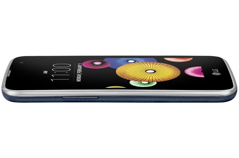 LG Einsteiger Smartphone mit 4,5“ IPS Display, Quad Core Prozessor, 5 MP Kamera , LG-K4