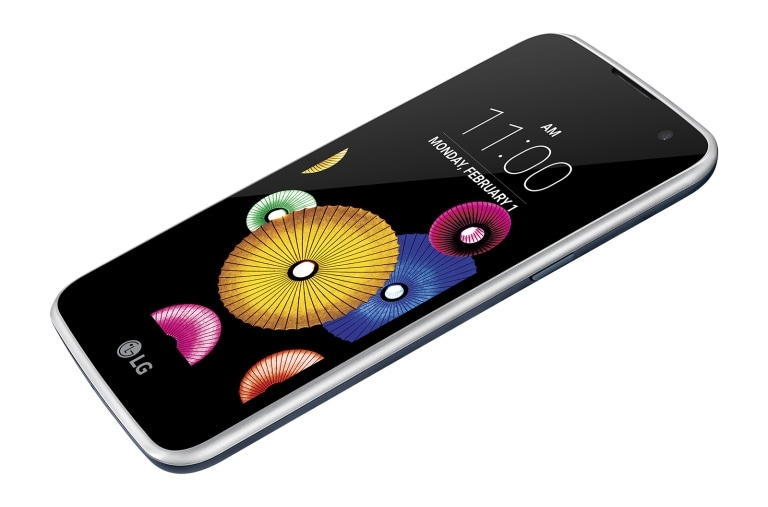 LG Einsteiger Smartphone mit 4,5“ IPS Display, Quad Core Prozessor, 5 MP Kamera , LG-K4
