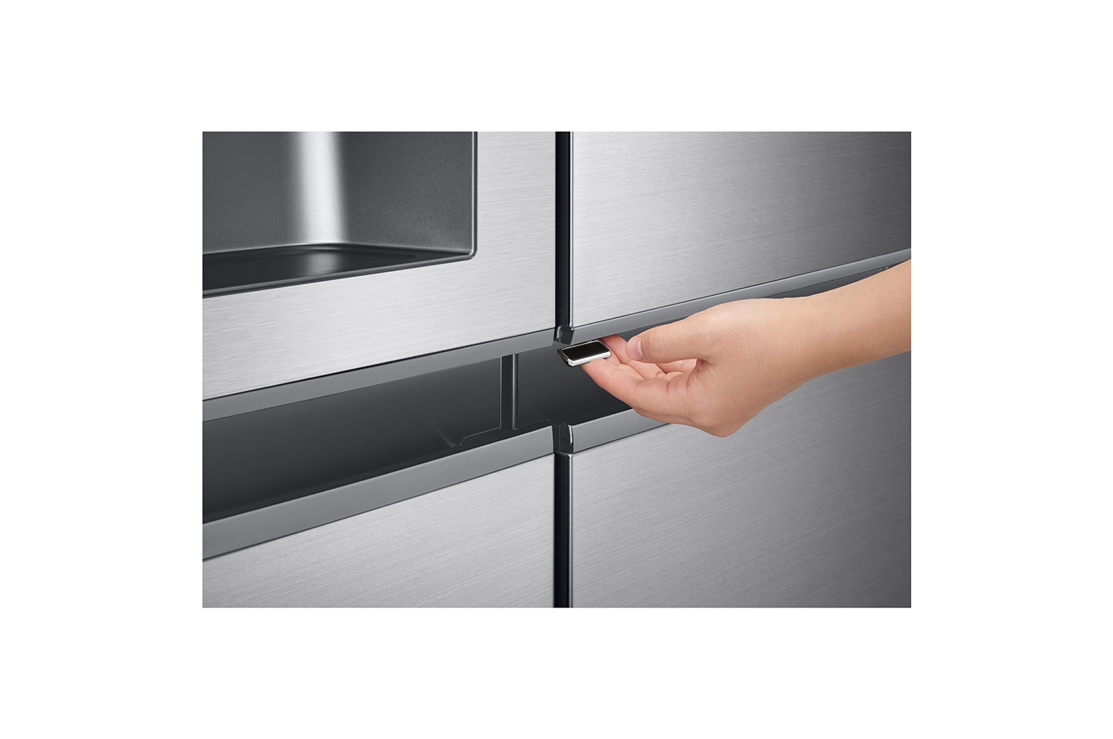 LG Side-by-Side mit Door-in-Door ® | Eis-, Crushed Ice- und Wasserspender | 634 Liter Kapazität | Energieeffizienzklasse F | Interner Wassertank 4L | Platinum Silver |  GSJV31PZXF , GSJV31PZXF