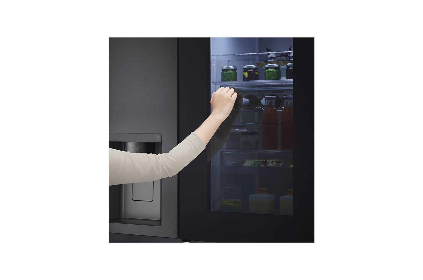 LG Side-by-Side Kühlschrank mit InstaView Door-in-Door® (E, 635L, 179cm hoch) mit Eis-, Crushed Ice-, Wasserspender, Festwasseranschluss & Craft Ice | GSXB90MCDE , GSXB90MCDE