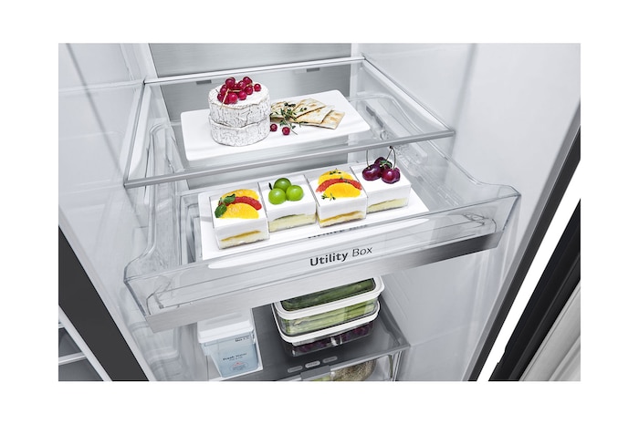 LG Side-by-Side Kühlschrank mit InstaView® (EEK D, 628L, 179cm hoch) mit Eis-, Crushed Ice- und Wasserspender & internem Wassertank | GSXE91EVAD, GSXE91EVAD