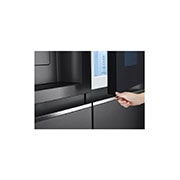 LG Side-by-Side mit  InstaView Door-in-Door® | Craft Ice Kugeln | Eis-, Crushed Ice- und Wasserspender  | 635 Liter Kapazität | Energieeffizienzklasse E | Festwasseranschluss | Matte Black Steel | GSXV90MCDE, GSXV90MCDE