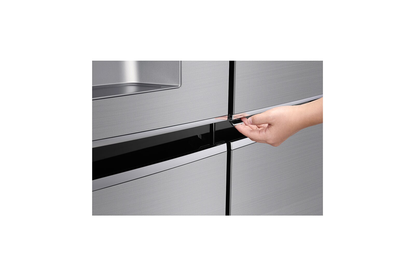 LG Side-by-Side mit Door-in-Door® |  Eis-, Crushed Ice- und Wasserspender  | 625 Liter Kapazität | ​Energieeffizienzklasse​ F | Festwasseranschluss | Steel | GSJ760PZZZ, GSJ760PZZZ