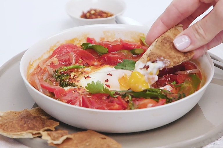 Shakshuka-Bowl zum Frühstück