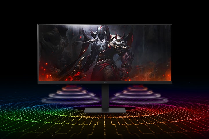 UltraWide-Monitor, der eine dunkle Fantasiespielfigur zeigt, mit zwei bunten Schallwellen, die von unterhalb des Monitors nach vorne strahlen und integrierte 7 W-Lautsprecher darstellen, die mit der DepthSound-Technologie für tiefen Bass und ein immersives Audioerlebnis verbessert werden.