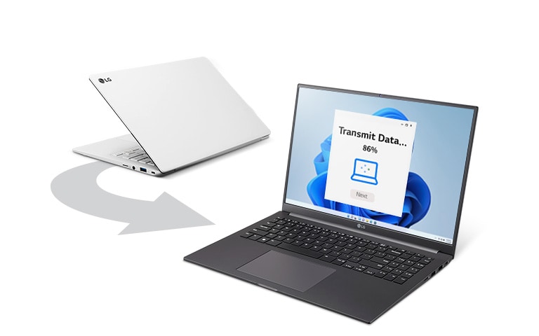 Wir sehen, wie Daten vom vorherigen Laptop auf das UltraPC übertragen werden.