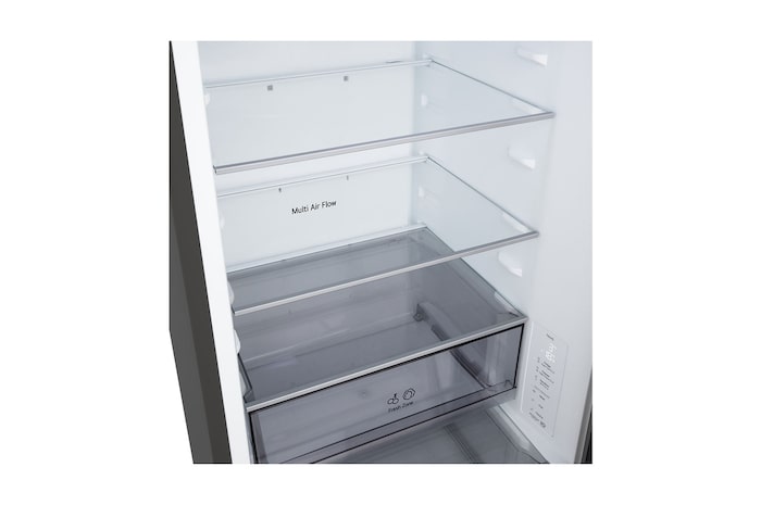 Auf der linken Seite Fleisch mit -3°C angezeigt, in der Mitte frischer Fisch mit 0°C und rechts Käse mit 2°C.