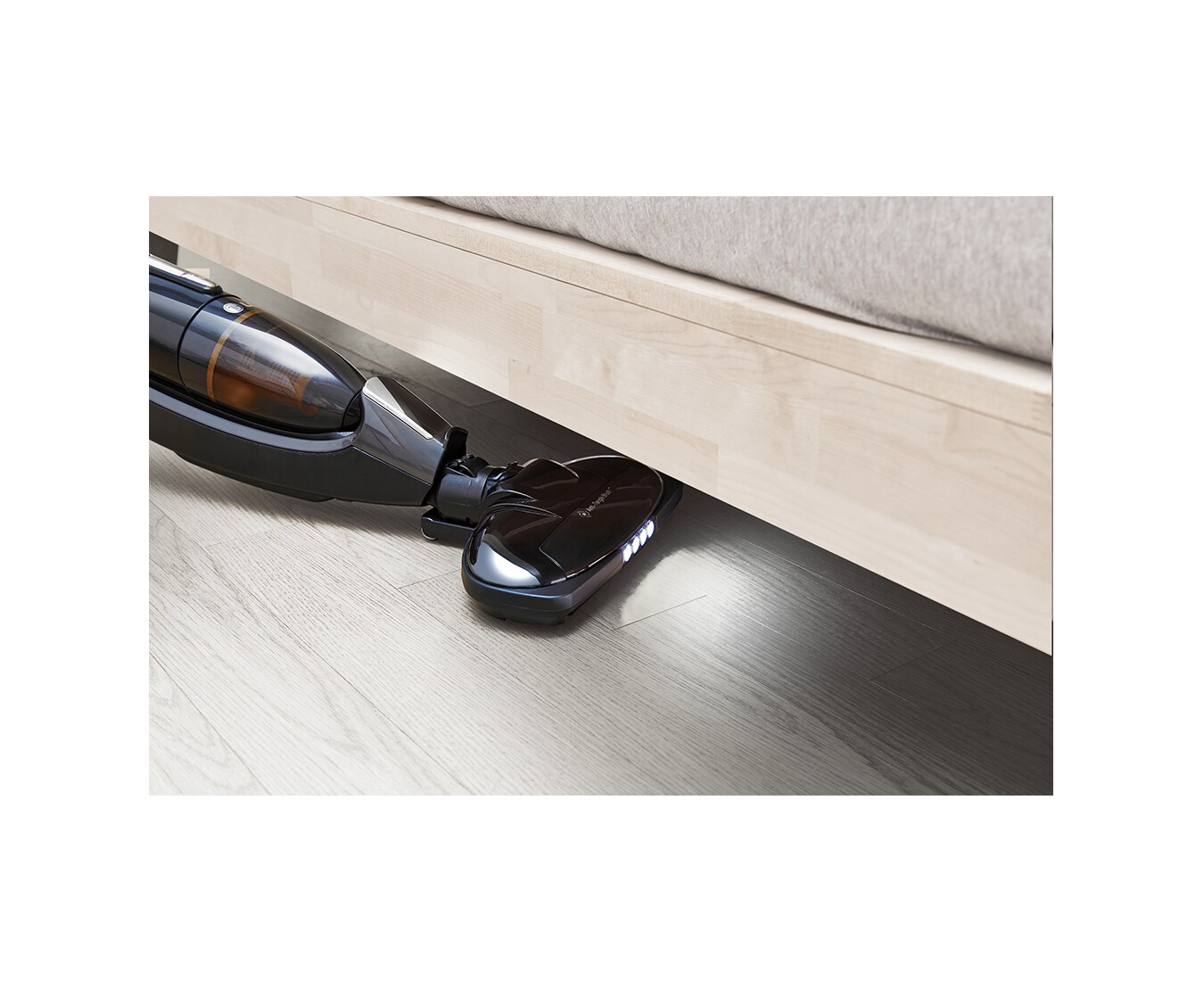 LG Kabelloser 2 in 1 Handstaubsauger mit leistungsstarkem Smart Inverter Motor™ und Dual PowerPack™ , VS8404SCW