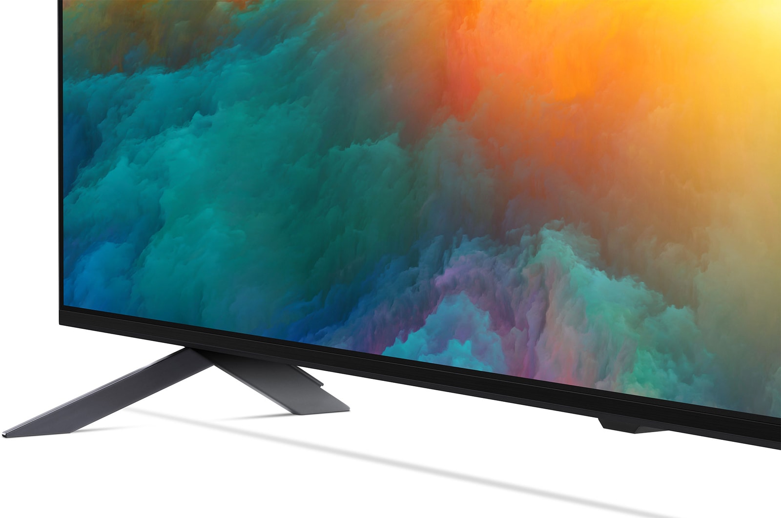Nahaufnahme der Oberkante des LG QNED TV, 43QNED776RB