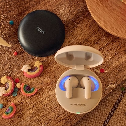 Image of ToneFree on the brown table