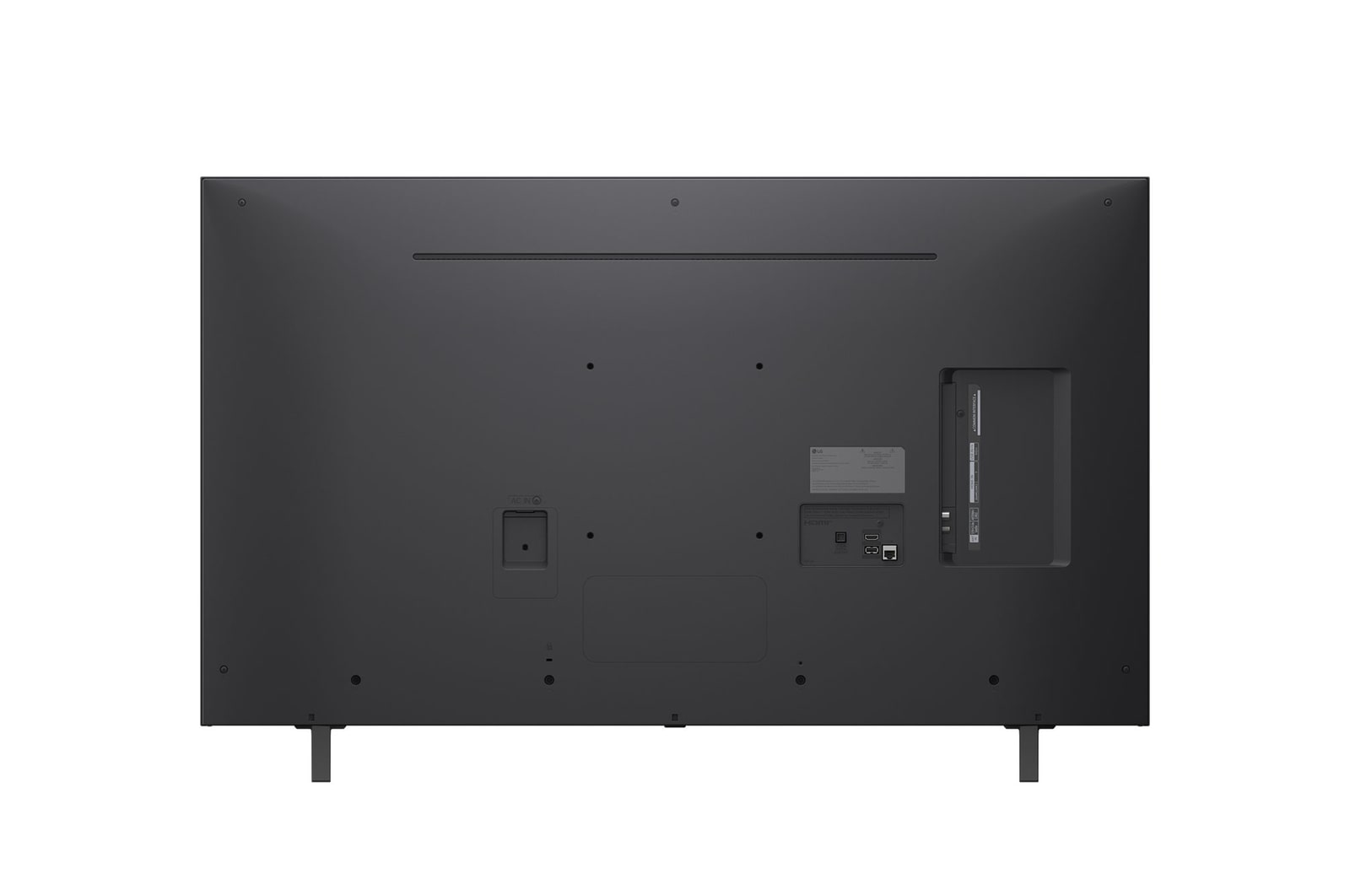 LG AI Magic Remote foran en LG TV skærm. På skærmen er der en personlig hilsen fra LG AI’en med tilpassede nøgleord baseret på brugerens søge- og visningshistorik. Ved fjernbetjeningen er der et ikon og en tekst, der viser, at AI Concierge-funktionaliteten er let tilgængelig med et kort tryk på AI-knappen. 