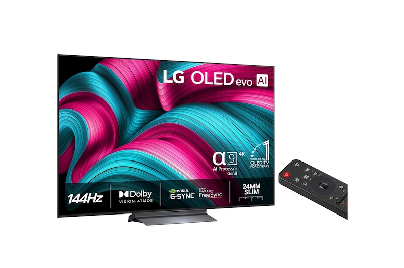 Let vinklet visning af LG OLED evo AI C5E 4K Smart TV.