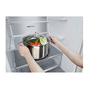 LG 2.03M 384L Kølefryseskab(Hvid) - Energiklasse D, Door Cooling™ og Smart Diagnosis™ med Wi-Fi, GBB72SWUGN