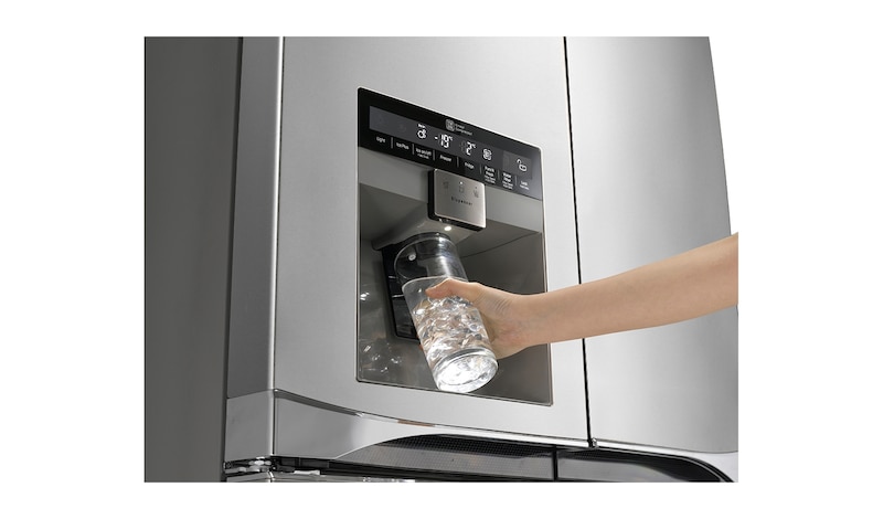 LG Afrimningsfrit A+ klasse French door-skab med dør-i-dør oplagring og dispenser for vand- og is med vandtilslutning (net 571 lL), GMJ916NSHV