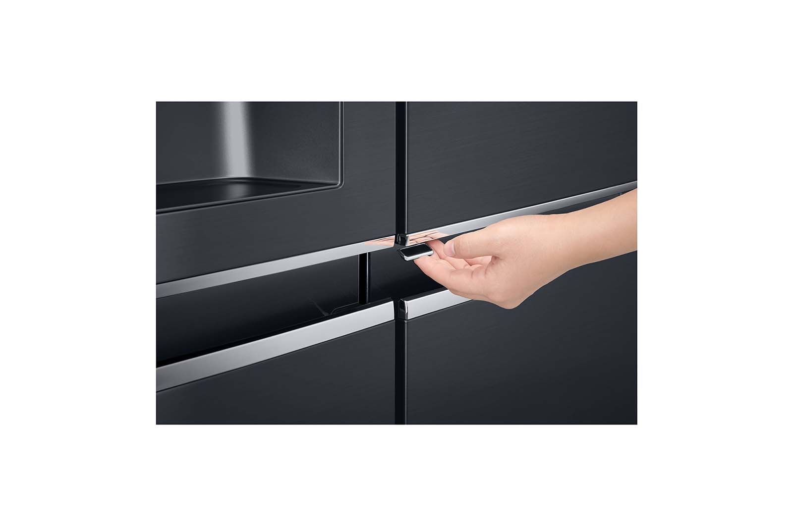 LG 625L Side by Side (Matte Black) - Energiklasse F, Vand-/isdispenser uden vandtilkobling, Smart Diagnosis™ med Wi-Fi, GSJ761MCUZ
