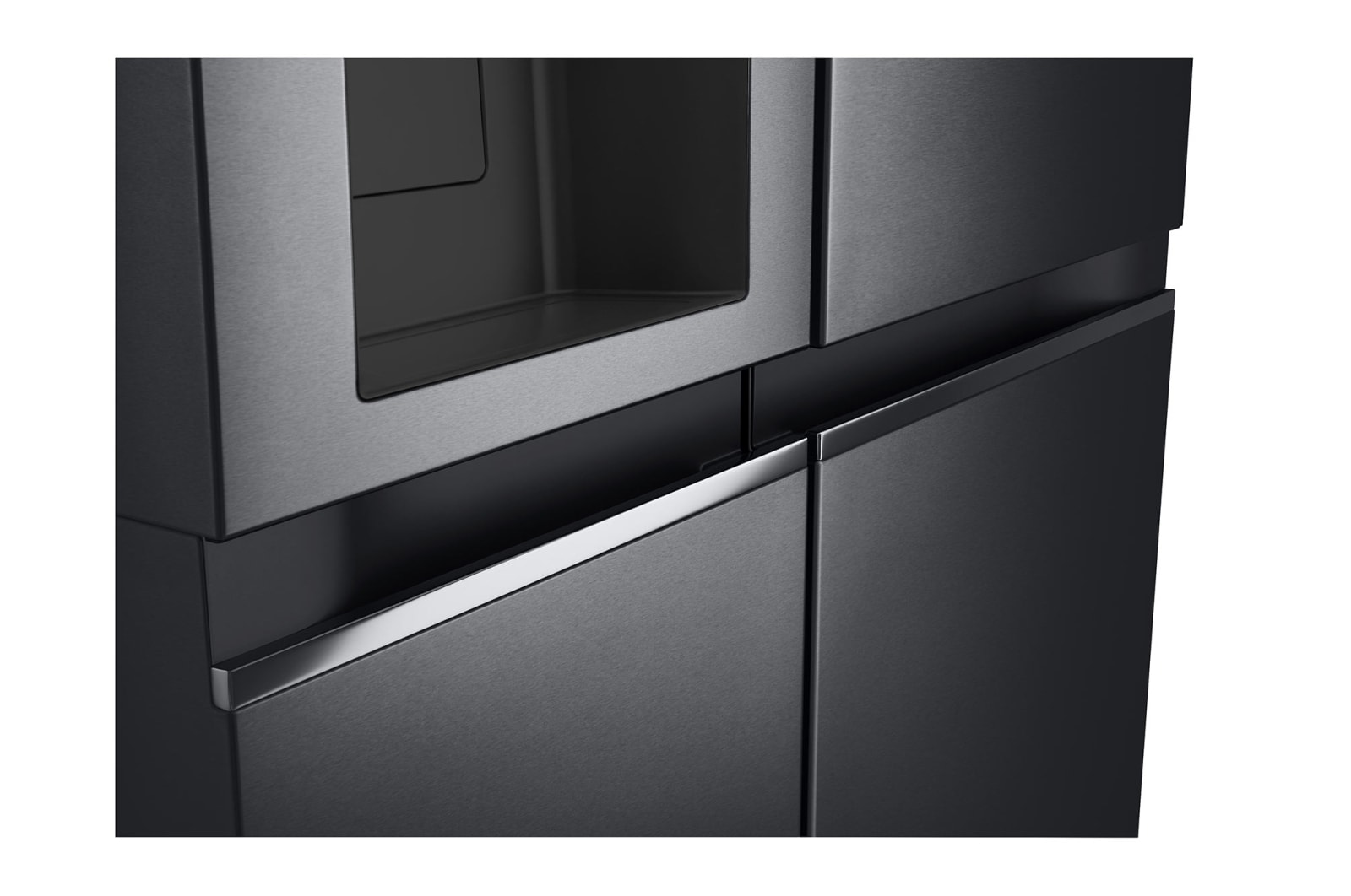 LG 635L Side by Side (Matte Black Steel), Is og vand dispenser, Energiklasse E, Vand-/isdispenser uden vandtilkobling, Smart Diagnosis™ med Wi-Fi, GSLV71MCLE