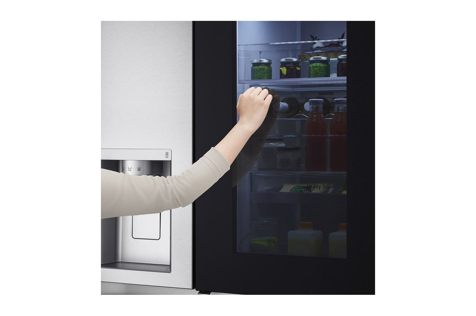 LG 635L InstaView Door in Door™ Side by Side (Brushed Steel), Energiklasse E, Vand-/isdispenser med vandtilkobling, Smart Diagnosis™ med Wi-Fi, GSXV90BSAE
