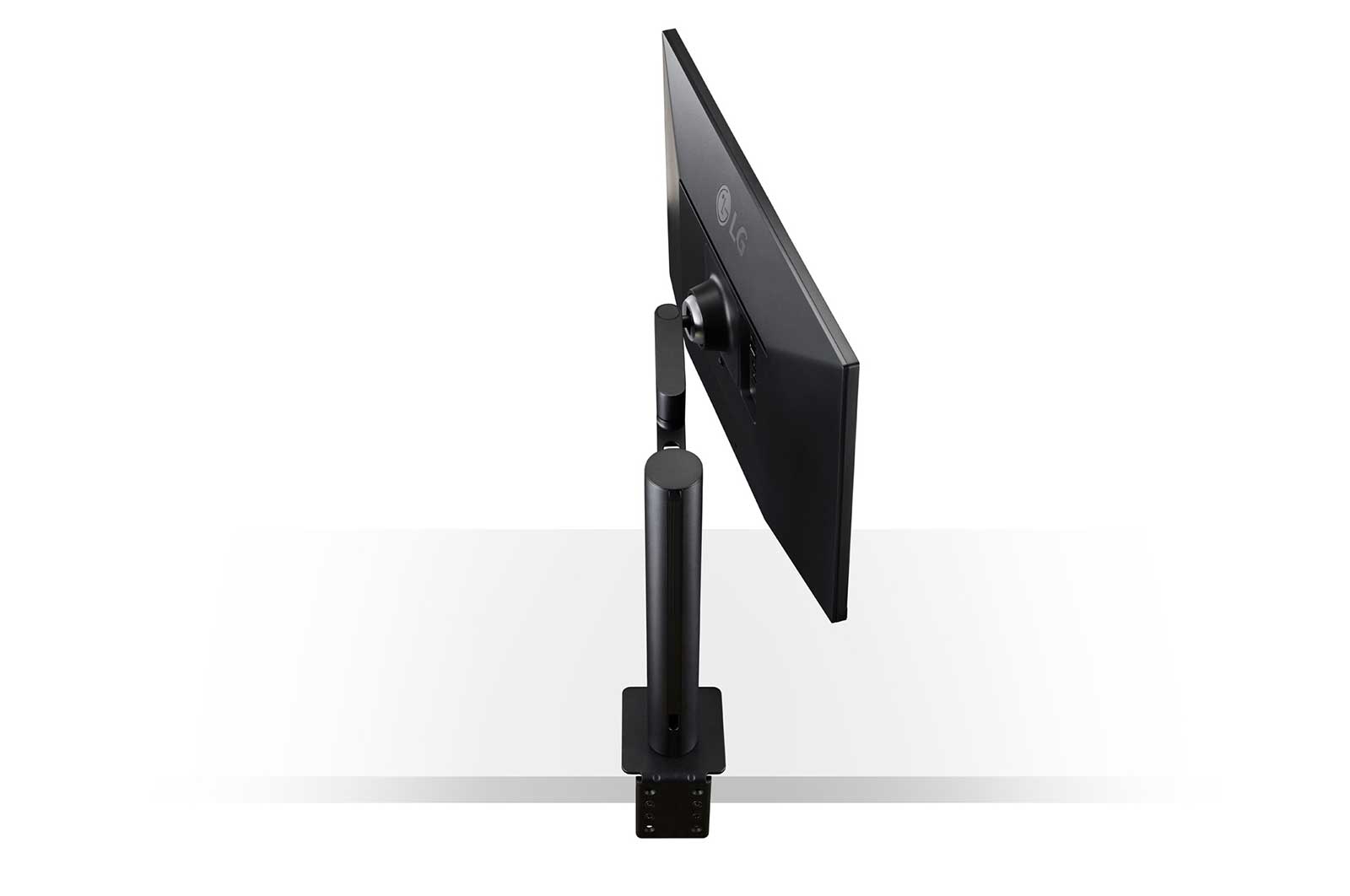 LG 27'' UHD 4K Ergo IPS-skærm med USB Type-C™, 27UN880P-B