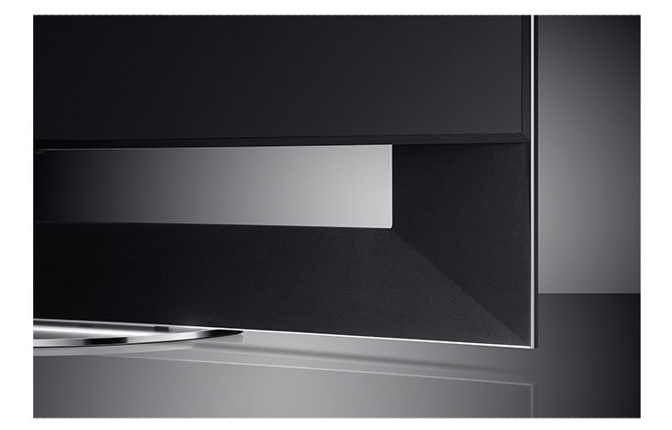 LG 105'' LG ULTRA HD TV, 105UC9V