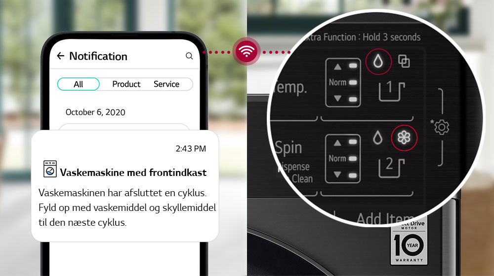 Meddelelse om at fylde vaskemaskinen vises både på mobiltelefonen og på vaskemaskinen.