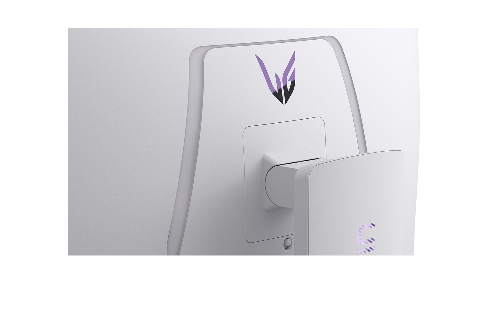 nærbillede af emblemet bagpå med lyset slukket