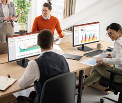  Scener af brug af LG fuld HD IPS-skærm på kontoret.