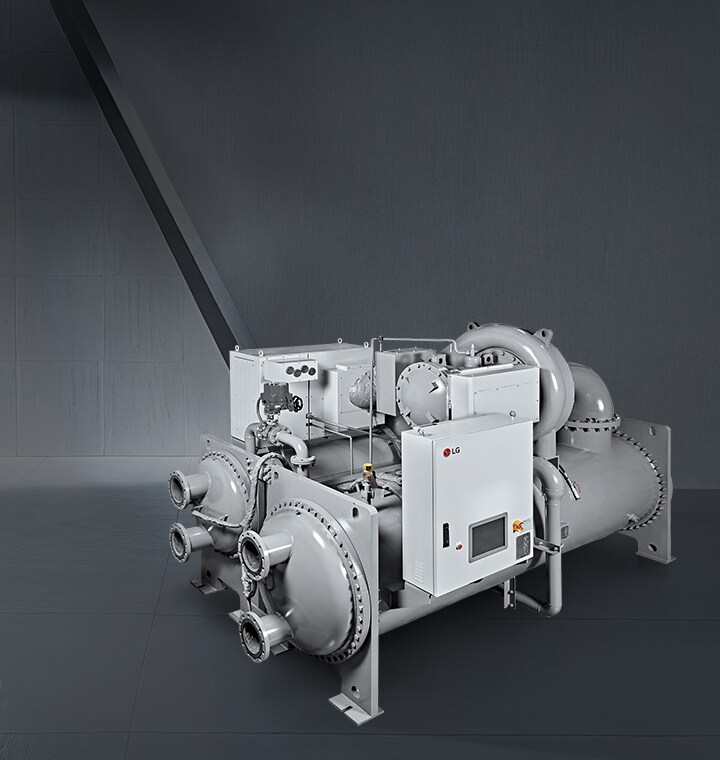 يظهر مبرد LG R-1233zd Oil-free Inverter Chiller داخل مساحة افتراضية أنيقة بطابع صناعي ولون فضي.