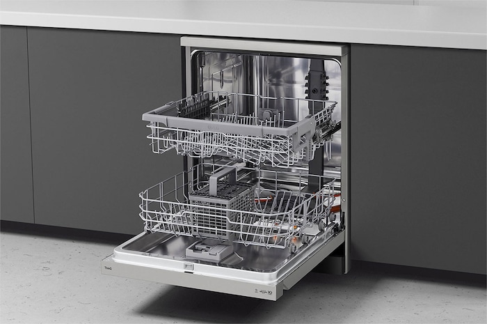 LG غسالة صحون سعة 14 فرد | محرك الدفع المباشر | فضي, DFC532FPE