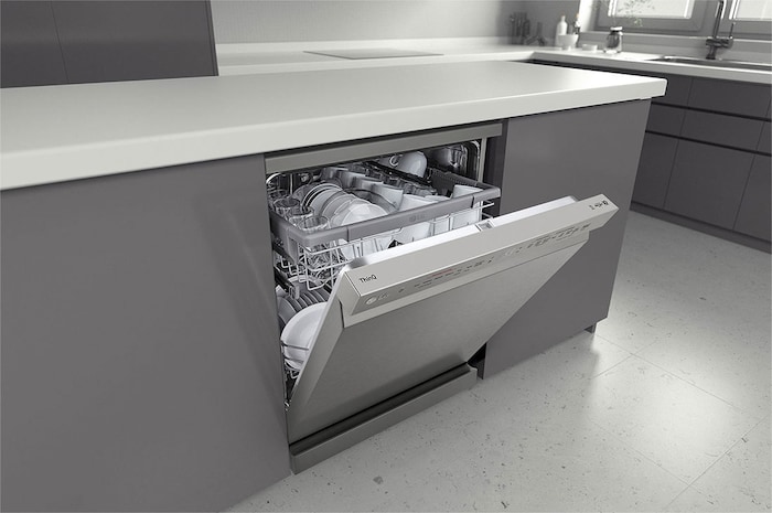 LG غسالة صحون سعة 14 فرد | محرك الدفع المباشر | فضي, DFC532FPE