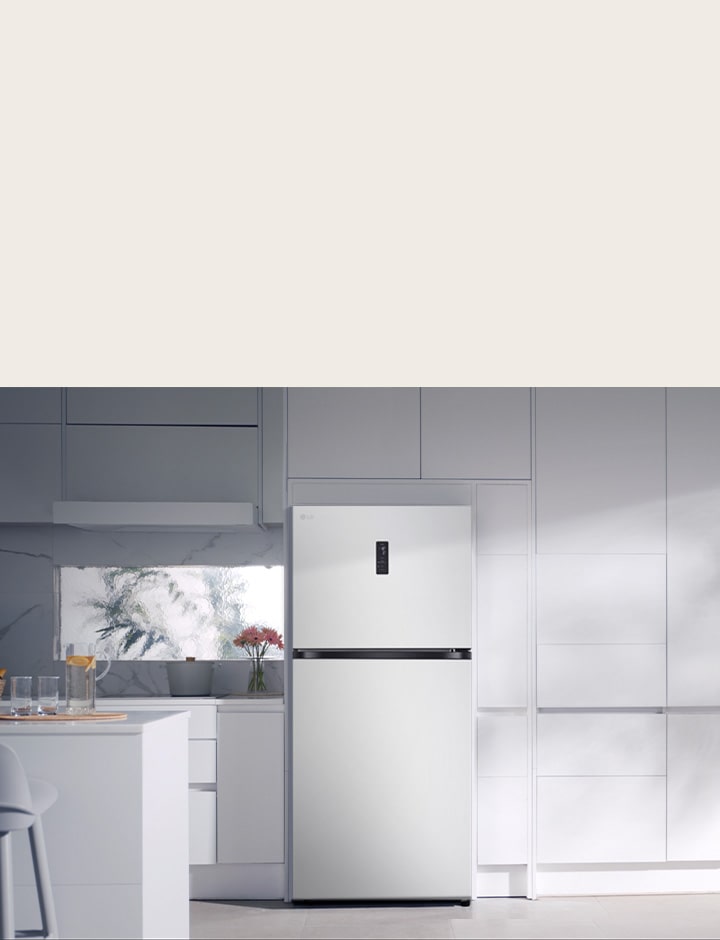 ثلاجة LG المزودة بتقنية Smart Fresh Air التي تعمل على تحسين التبريد استنادًا إلى أنماط الاستخدام لتحسين كفاءة الطاقة.