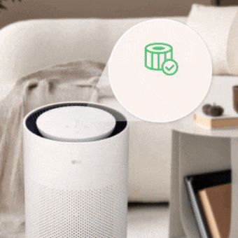 شاشة LED المصممة بانسيابية في جهاز تنقية الهواء من LG تعرض للمستخدم معلومات دقيقة وبشكل سهل الفهم	