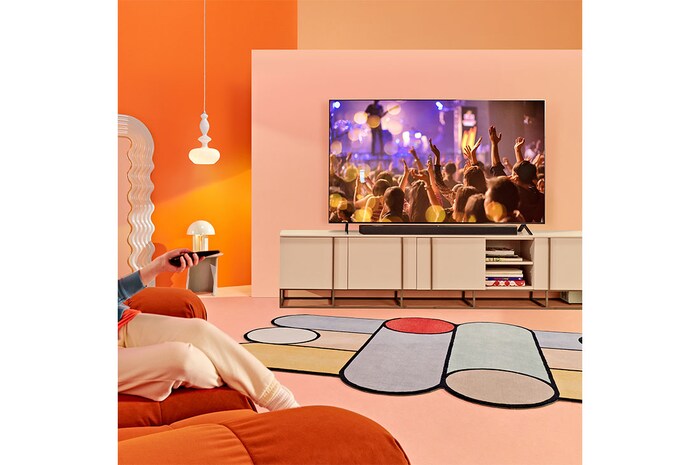 LG تلفزيون LED بتقنية ألوان Color بدقة 4K الحقيقية من إل جي مقاس 86 بوصة من السلسلة QNED80، مع HDR (النطاق الديناميكي العالي) السينمائي 4K لتصميمات شاشة السينما والمزوّد بإمكانية الإعتام المحلي بتقنية AI ThinQ للتلفزيون الذكي بنظام التشغيل WebOS, 86QNED806QA