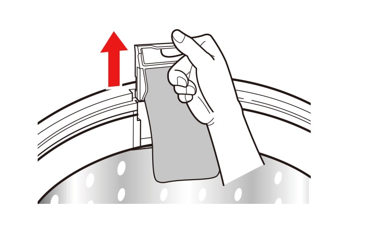 Pull out the lint filter from the tub in the direction shown below
