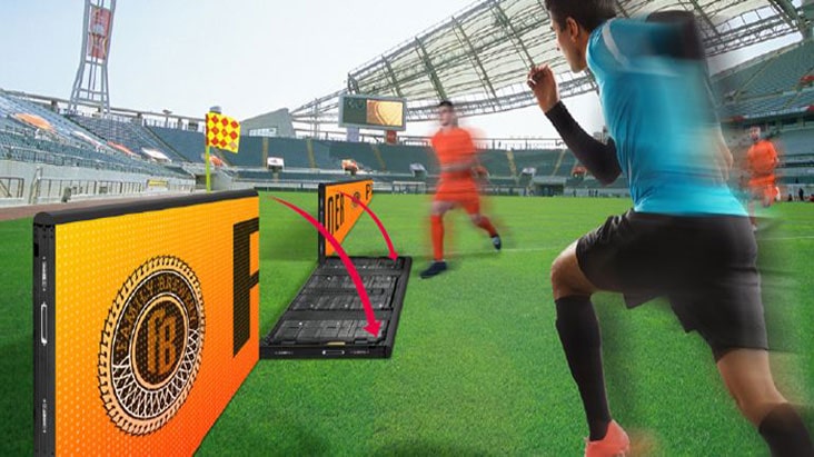 Some of the GPEJ series installed on the stadium’s field are sitting at an angle, and the players in the stadium are easily moving over the GPEJ series.