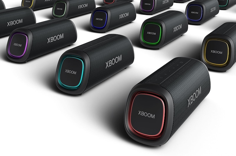 LG XBOOM Go Portable Speaker, Bass Boost - XG7QBK, XG7QBK