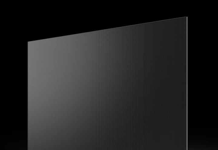 LG MAGNIT's screen surface looks very smooth.