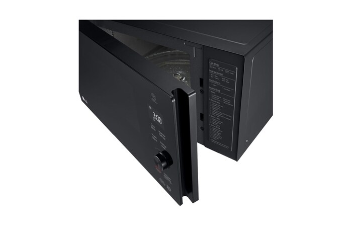 LG Microwave Neo Chef Technology, 42 Liter Capacity, MH8265DIS