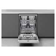LG Dishwasher QuadWash™ Steam | Silver | 14 Place Settings, DFC532FPE