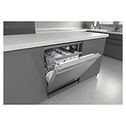 LG Dishwasher QuadWash™ Steam | Silver | 14 Place Settings, DFC532FPE