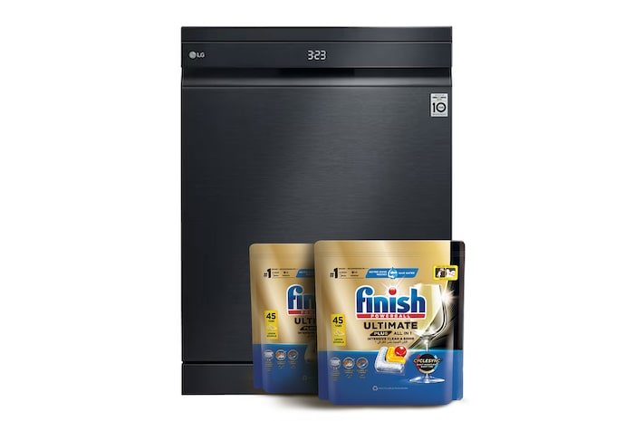 14 Places QuadWash™ Dishwasher Matte Black with TrueSteam™, Heat Dry. DFC287HMS.ABMPEEC