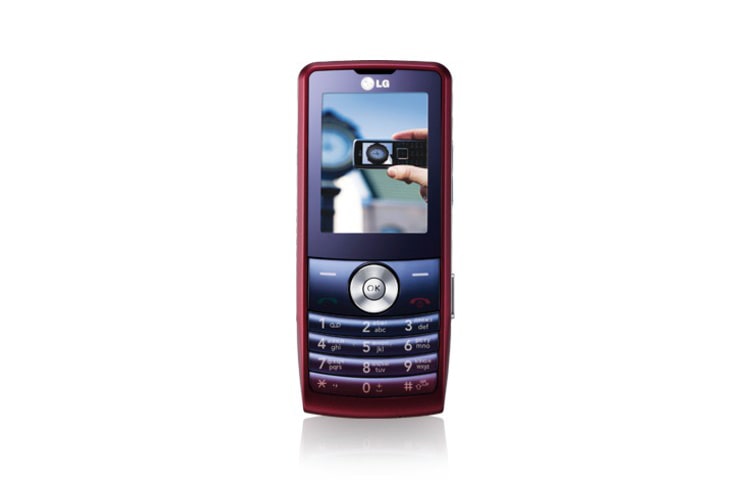 Front view of capture memorable moments KP320