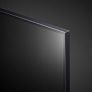 close up view of edge