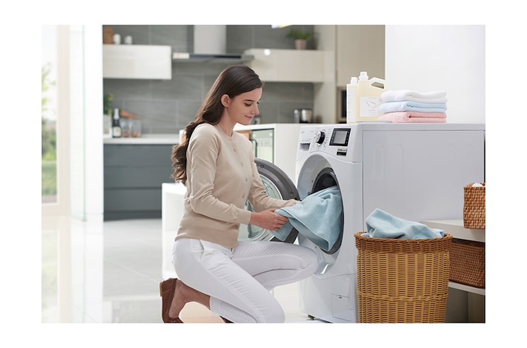LG 7KG Front Loading Silver Washing Machine, F1296QD23