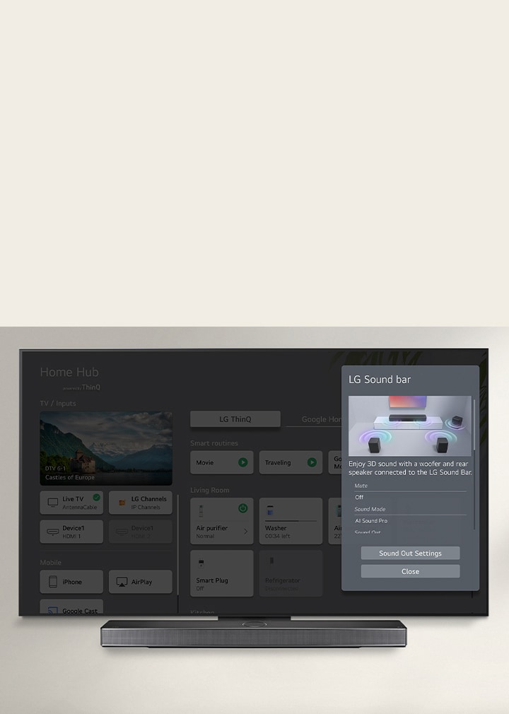 La barra de sonido LG está debajo de un televisor LG OLED. En la pantalla del televisor está la interfaz de usuario de la barra de sonido y los controles de volumen del televisor.  