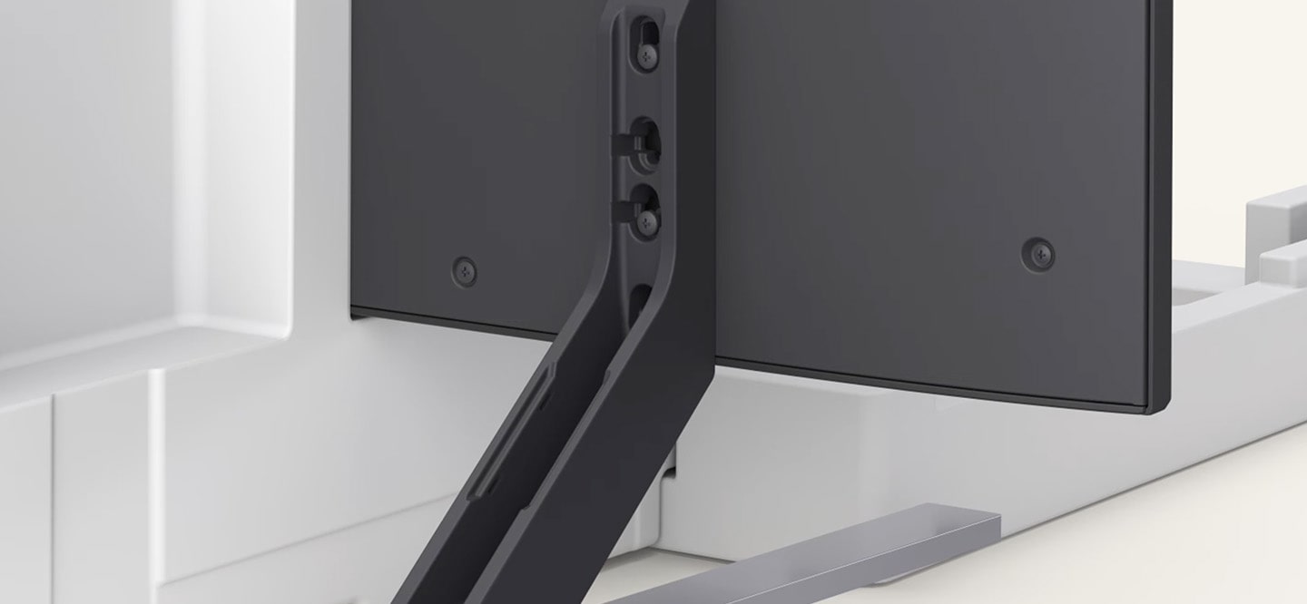 Fijación y seguridad del soporte incluido al LG QNED MiniLED AI QNED85 4K Smart TV para su instalación.
